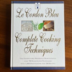 Complete Cooking Techniques Cookbook - White